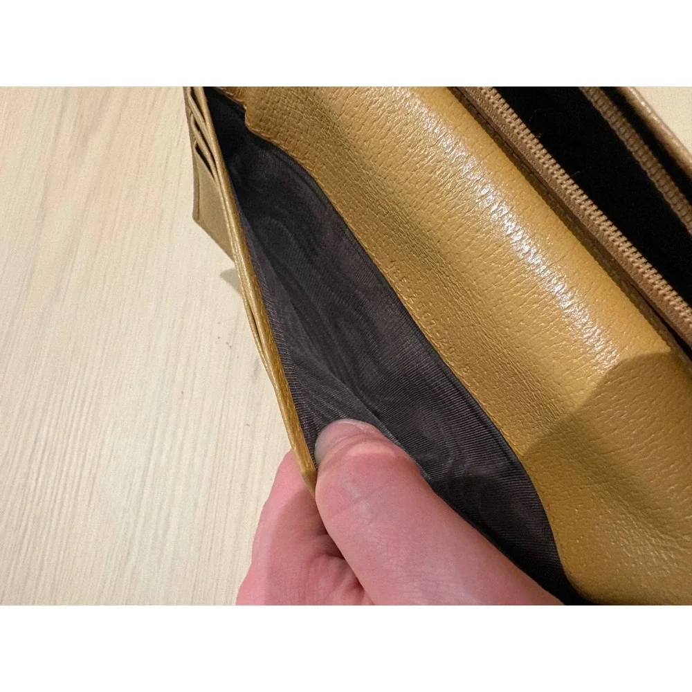 Gucci Mustard Yellow Pebbled Leather Bifold‎ Long Wallet Gold GG Logo